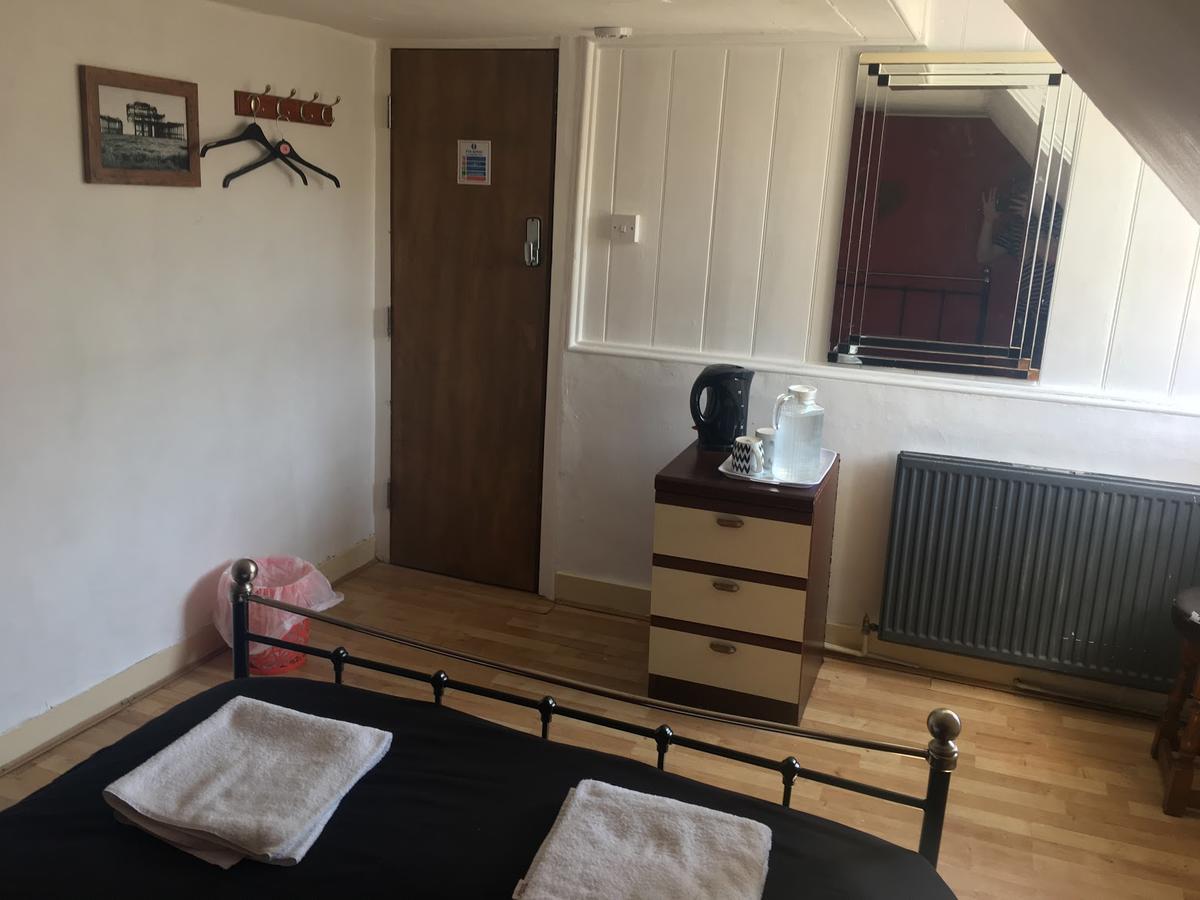 Kings Arm'S Hostel Hove Extérieur photo